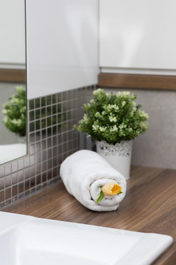 Warsaw Magellana Apartment By Noclegi Renters エクステリア 写真